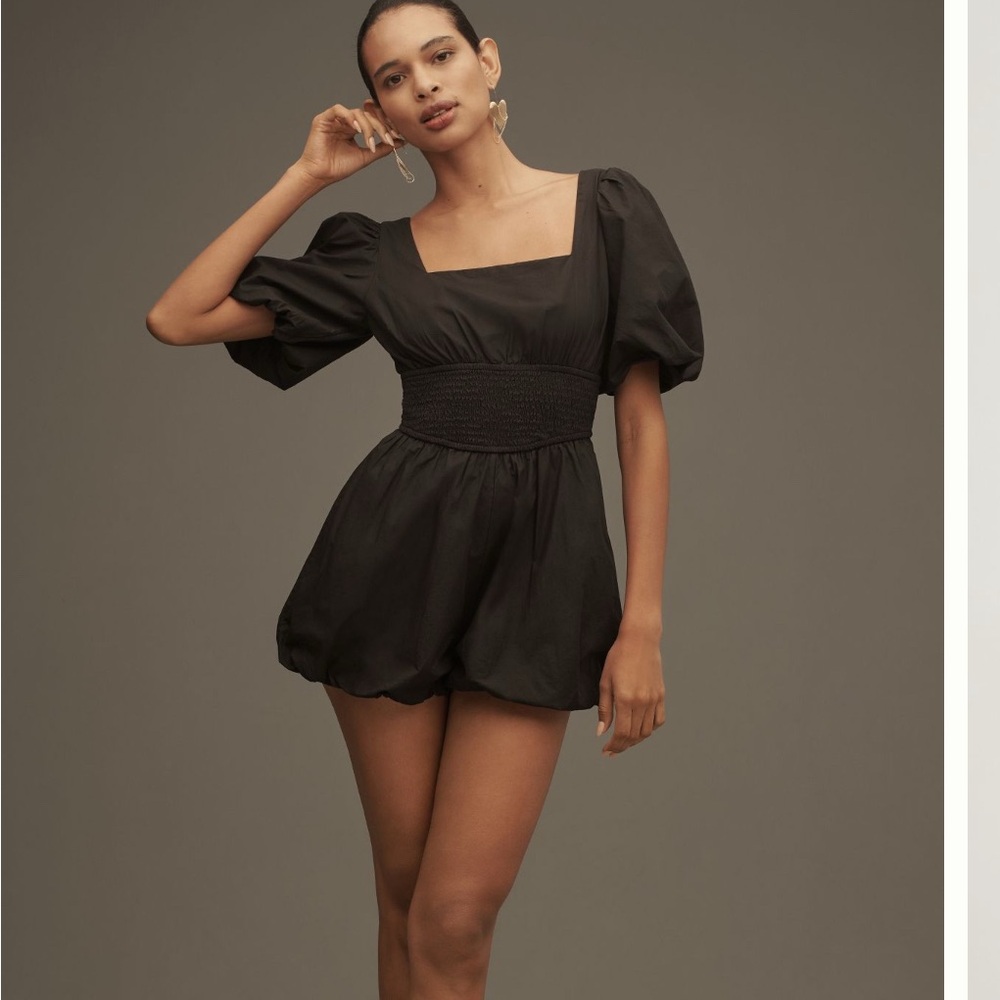 Anthropologie Maeve Black Puff-Sleeve Smocked Pull-On Mini Short Romper XL
